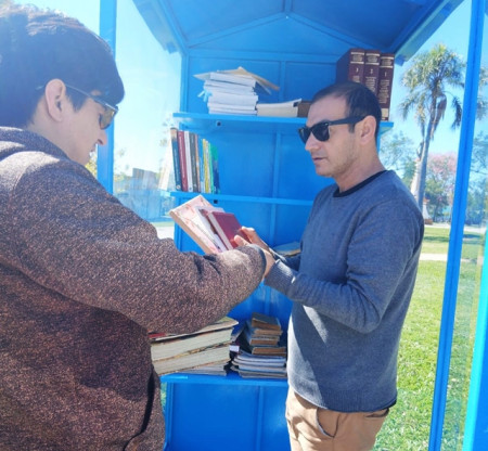 Se realizó la reposición de libros en la Casita del Libro